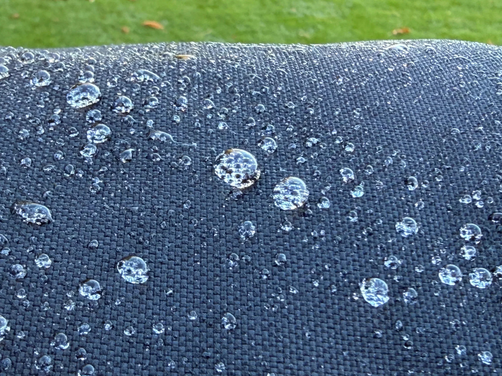 A close up of water beading on the Masterclip horse turnout rug