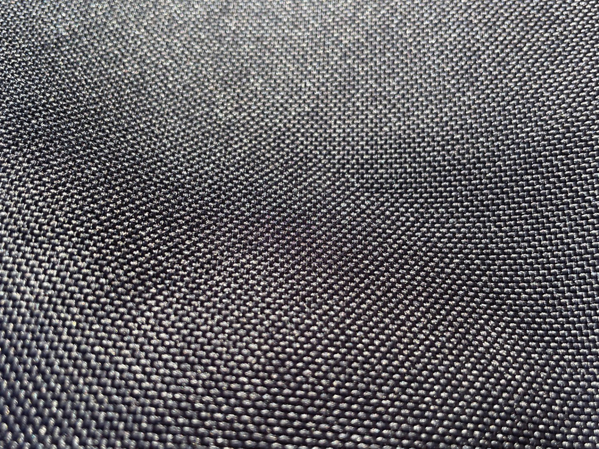 Masterclip 200G Turnout Rug in Classic Navy  – Waterproof & Breathable