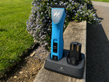 Cordless MAX A5 Dog Clippers with Number 10 Blade & 2 Bateries - Premium All-Day Professional Cordless Clipper