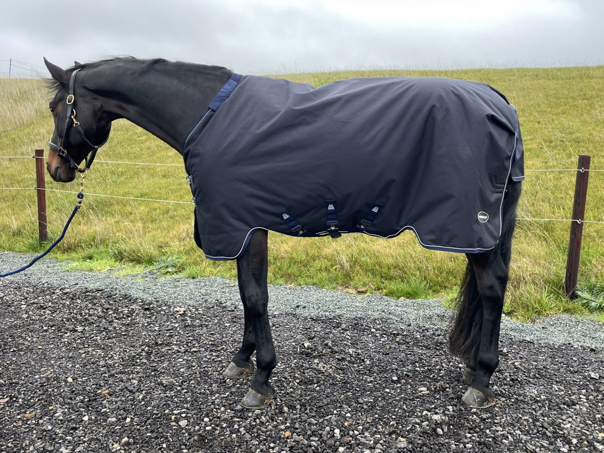 Masterclip 100G Turnout Rug in Classic Navy  – Waterproof & Breathable