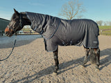 Masterclip 200G Turnout Rug in Classic Navy  – Waterproof & Breathable