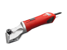 Load image into Gallery viewer, Cattle Clipper with 4.5mm Blade for Backs &amp; Tails - Masterclip
