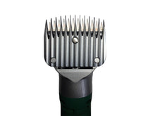Load image into Gallery viewer, Hunter Dirty Cattle Clipper with A2 Livestock Blade-Masterclip